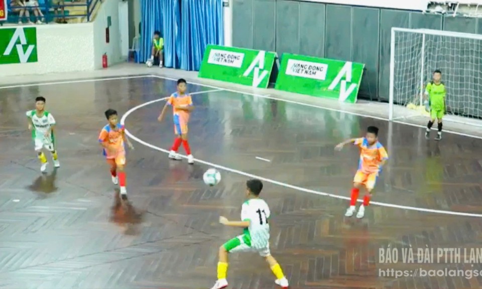 U11 Lạng Sơn thi đấu xuất sắc tại vòng bảng Giải Bóng đá nhi đồng (U11) toàn quốc