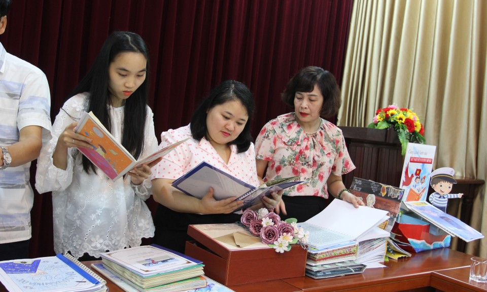 Họp Ban Tổ chức, Ban Giám khảo Cuộc thi "Đại sứ văn hóa đọc"
