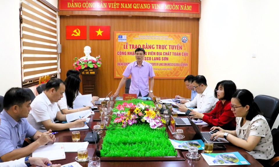 Kiểm tra công tác chuẩn bị và tổ chức đại hội tại Chi bộ Trung tâm Xúc tiến Đầu tư, Thương mại và Du