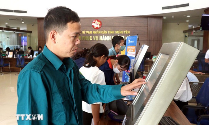 Thực hiện thủ tục hành chính thông suốt khi triển khai chính quyền địa phương 2 cấp