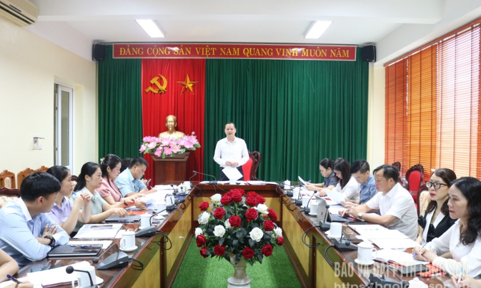 Cho ý kiến đóng góp vào dự thảo báo cáo chính trị phường Đông Kinh mới