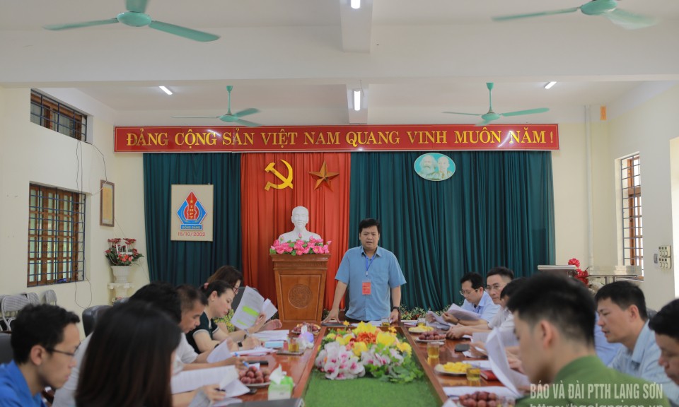 Kiểm tra công tác chuẩn bị Kỳ thi tốt nghiệp THPT năm 2025 tại Bình Gia, Bắc Sơn và Cao Lộc