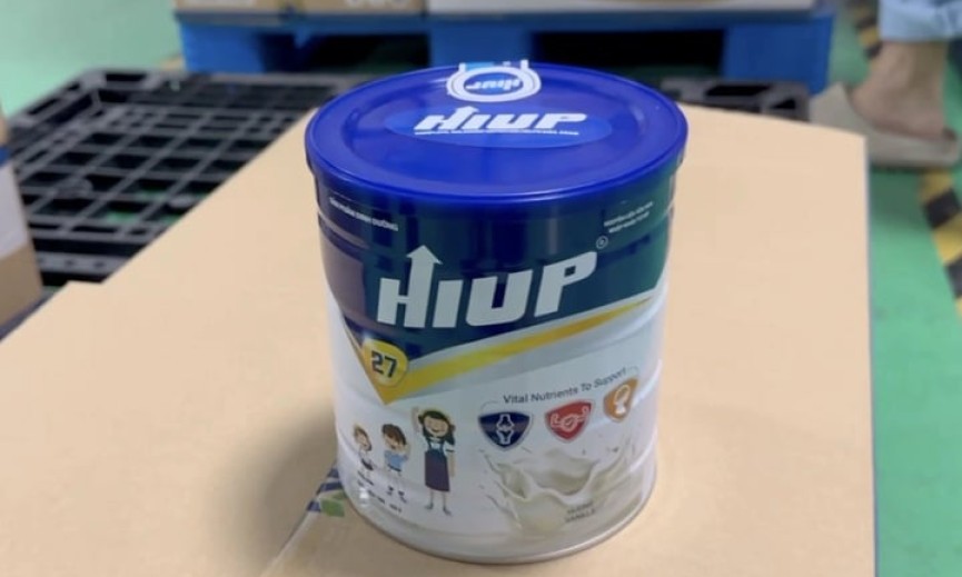 Bắt giam Chủ tịch Công ty Z Holding sản xuất sữa bột HIUP giả