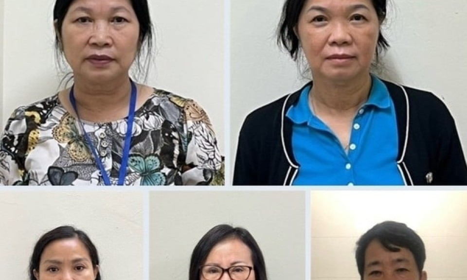 Truy tố nhóm cựu lãnh đạo bệnh viện, trung tâm y tế nhận hối lộ hơn 70 tỷ đồng