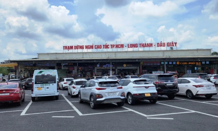 Hàng loạt trạm dừng nghỉ chậm tiến độ: Cục Đường bộ phải ra “tối hậu thư”