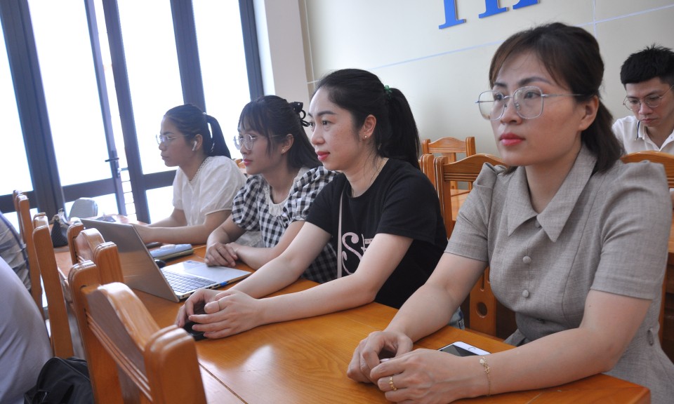 Hội nghị trực tuyến chương trình đào tạo, tập huấn cho cán bộ đăng ký kinh doanh