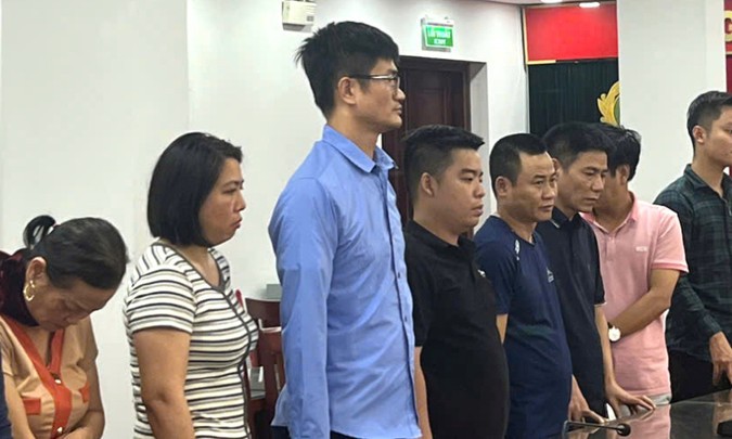 Cựu Viện trưởng nhận tiền để 'vẽ' thêm biểu hiện bệnh tâm thần vào bệnh án