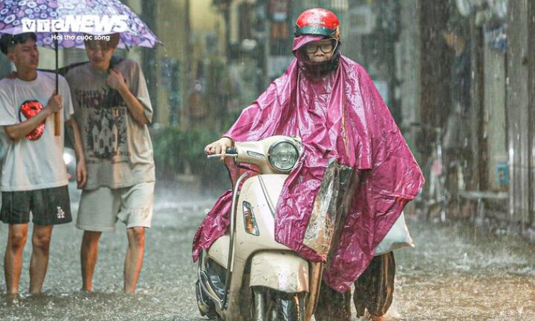 Dự báo thời tiết 10 ngày: Hà Nội và các tỉnh thành miền Bắc tiếp tục mưa dông