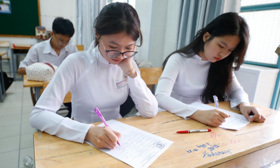 Đừng xem nhẹ khoa học xã hội và nhân văn