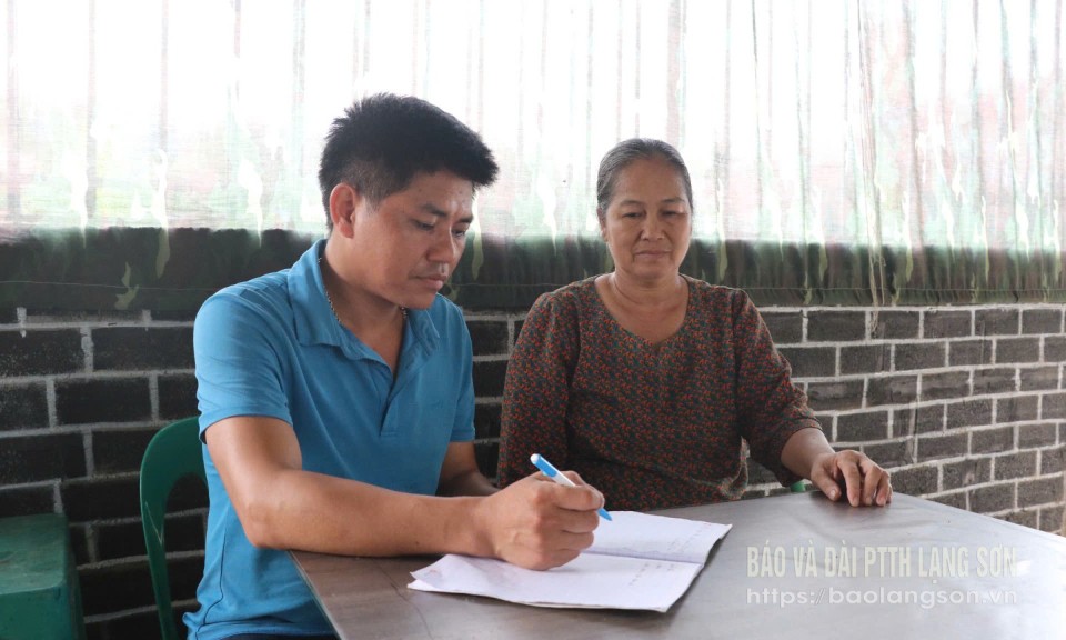 Trưởng thôn hết lòng vì người nghèo