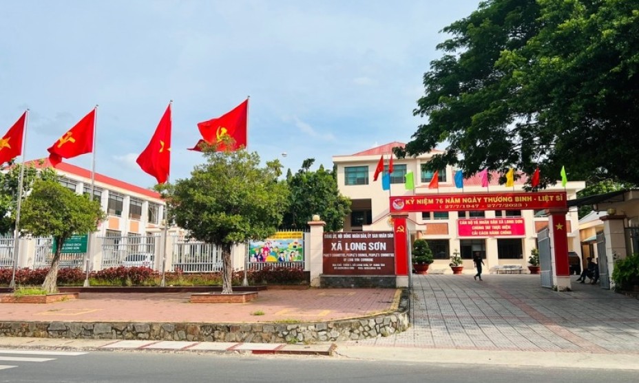 Sau sáp nhập, UBND cấp tỉnh, cấp xã có bao nhiêu Phó chủ tịch?