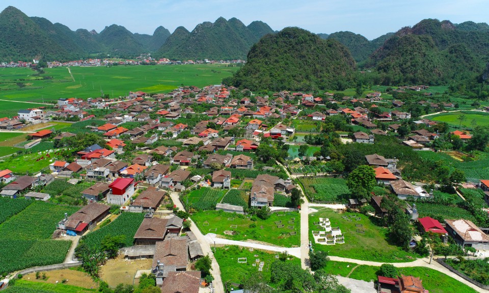Gắn kết cộng đồng dân cư làm du lịch
