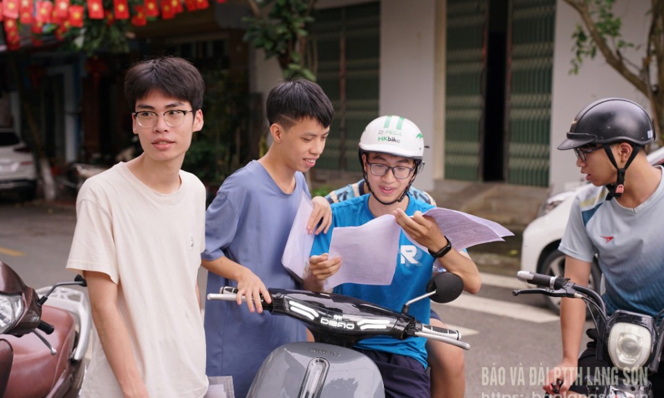 Đề Thi Ngoại ngữ theo chương trình giáo dục phổ thông 2006: Vừa sức nhưng khó đạt điểm tối đa