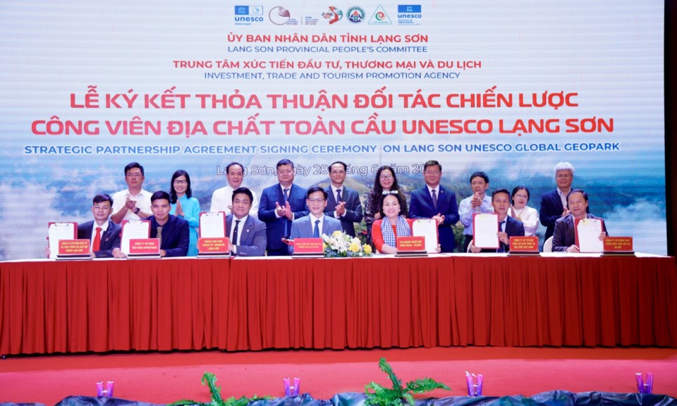 Tọa đàm “Xây dựng và phát triển Công viên địa chất toàn cầu UNESCO Lạng Sơn”