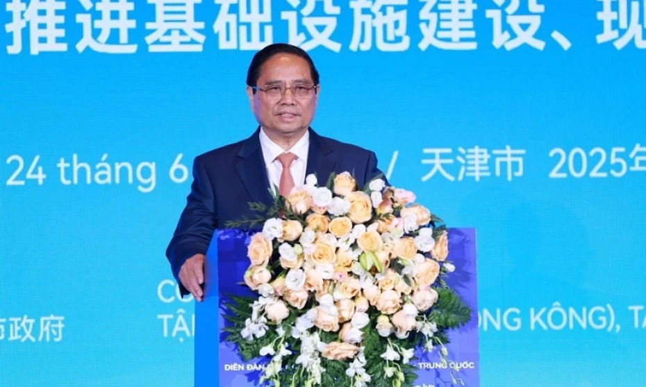 PM’s active role at WEF Tianjin makes Chinese headlines