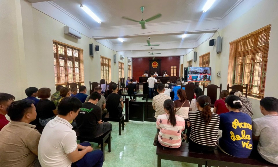 Tòa án nhân dân huyện Chi Lăng tổ chức phiên tòa rút kinh nghiệm vụ án hình sự về ma túy