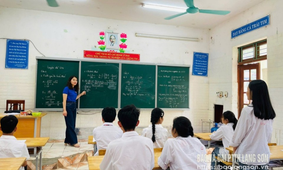 Accompanying disadvantaged students