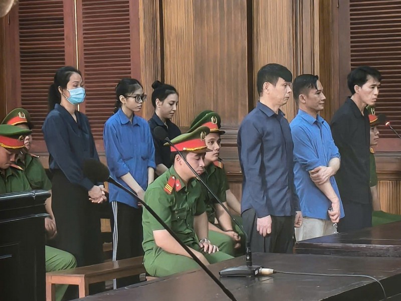 Các bị cáo tại tòa.