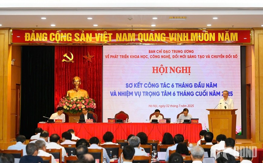 Quang cảnh hội nghị. 