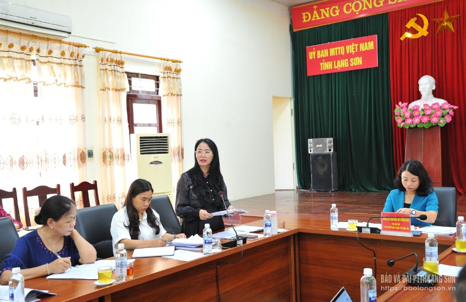 Lãnh đạo Sở Văn hoá Thể thao và Du lịch giải trình, tiếp thu các ý kiến tại hội nghị