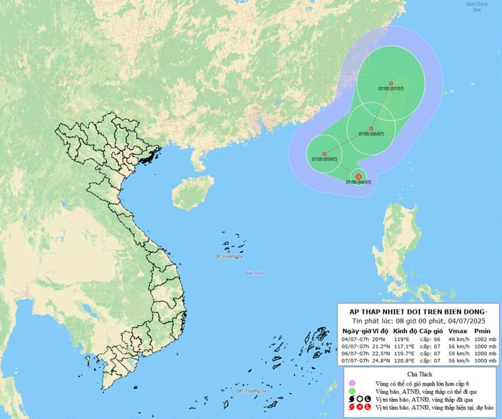 Bản đồ dự báo quỹ đạo và cường độ áp thấp nhiệt đới lúc 8h ngày 4/7. (Nguồn: NCHMF)