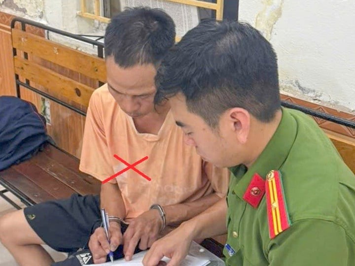 Phạm Văn Trường tại cơ quan công an. (Ảnh: Công an TP Hải Phòng)
