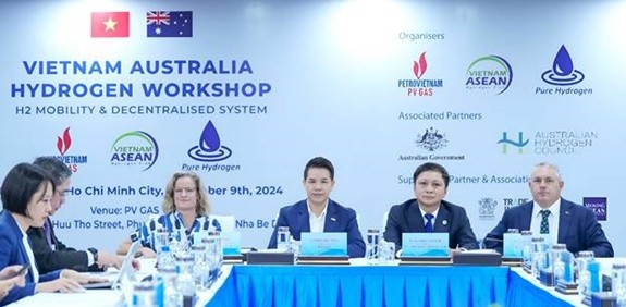 Đại diện PV GAS chủ trì các hội thảo quốc tế.