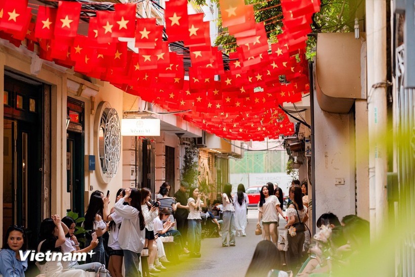 切实筹备纪念八月革命胜利80周年和9·2国庆节各项活动。图自Vietnam+