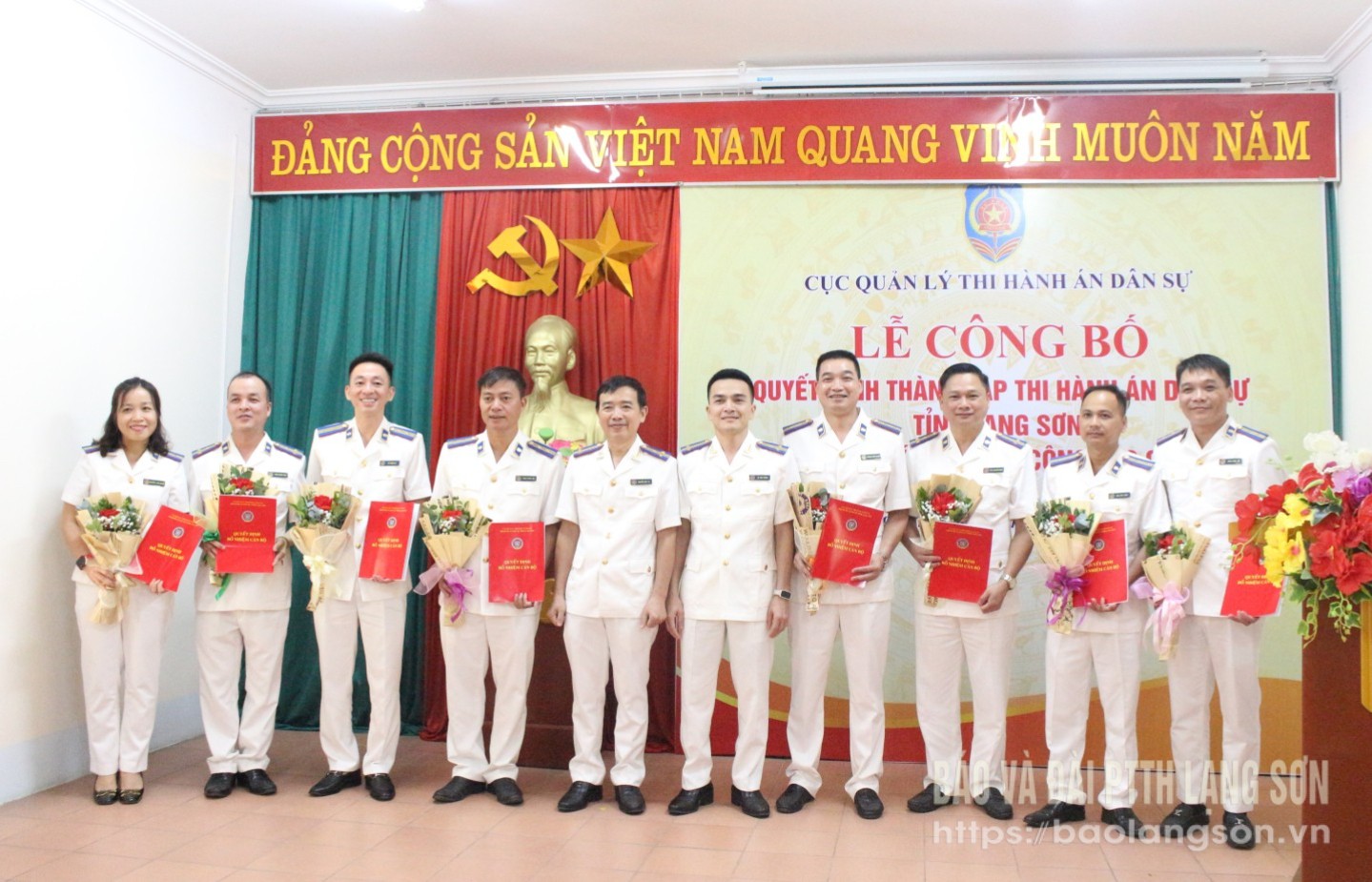 Lãnh đạo THADS tỉnh trao quyết định bổ nhiệm các Phó Trưởng phòng trực thuộc THADS tỉnh
