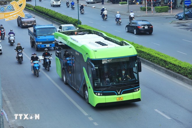 Xe buýt điện. (Nguồn: TTXVN)