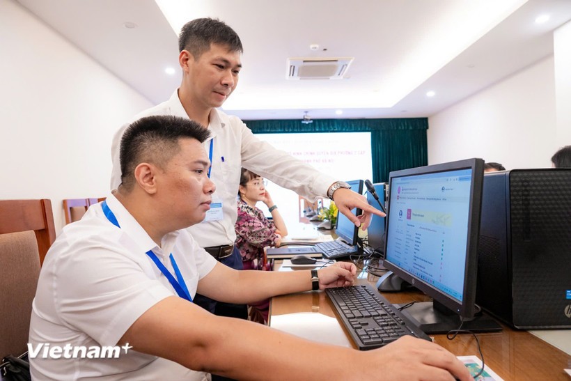 Bộ Nội vụ đề nghị các Bộ, ngành, địa phương tiến hành rà soát, đánh giá các phần mềm, cơ sở dữ liệu quản lý cán bộ, công chức, viên chức. (Ảnh: PV/Vietnam+)