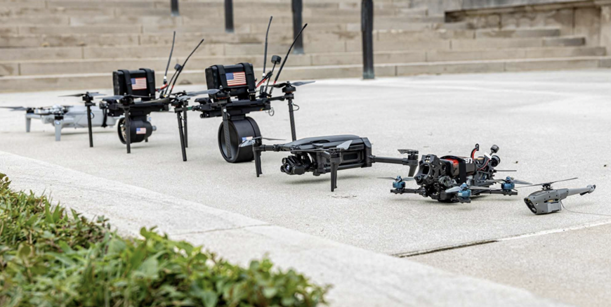  Các mẫu UAV cỡ nhỏ của Mỹ trong buổi trưng bày tại Washington DC. Ảnh: militarnyi.com