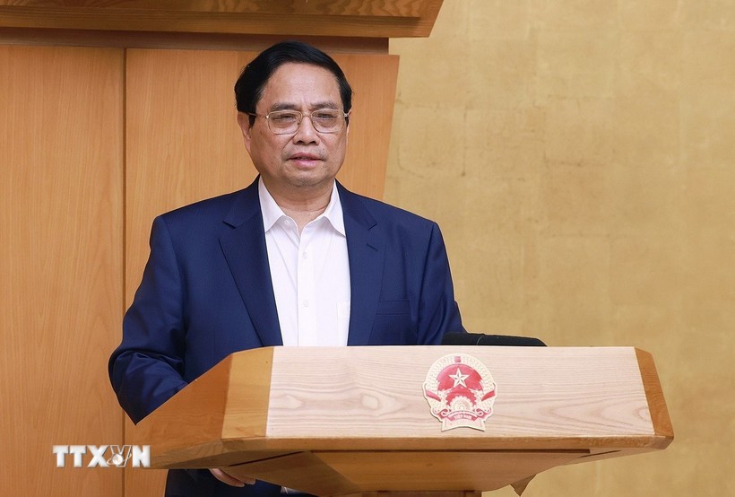 Thủ tướng Phạm Minh Chính chủ trì Phiên họp Chính phủ chuyên đề về xây dựng pháp luật tháng 7/2025. (Ảnh: Dương Giang/TTXVN)
