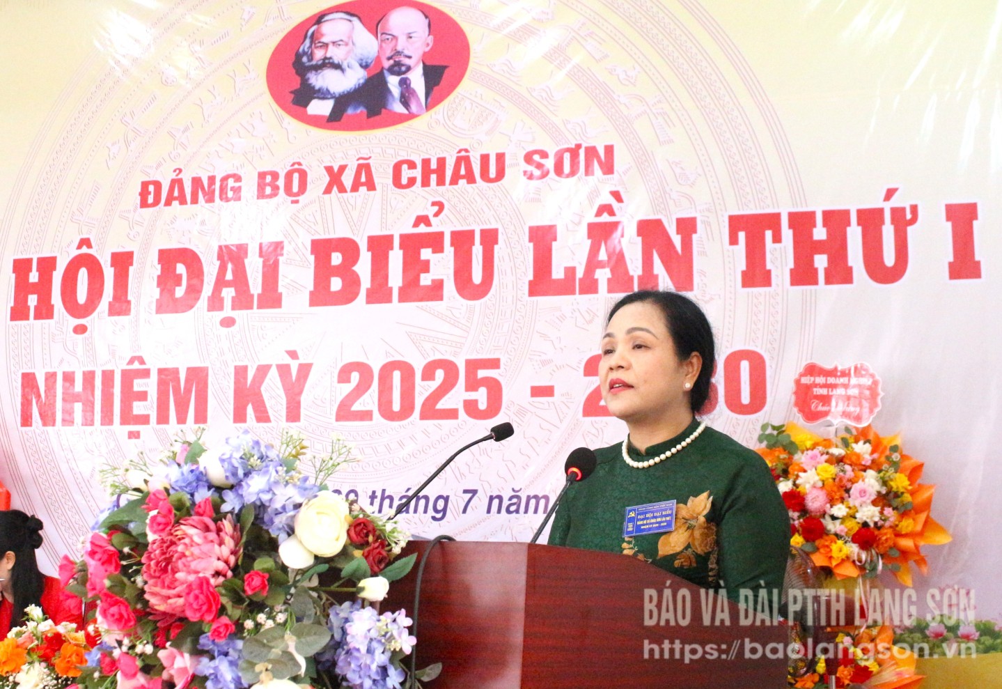 Đồng chí Giáp Thị Bắc, Ủy viên Ban Thường vụ Tỉnh ủy, Trưởng Ban Tổ chức Tỉnh ủy phát biểu chỉ đạo đại hội