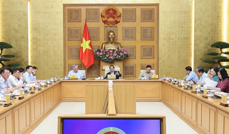 Theo Thủ tướng, chủ trương lớn, quan trọng này của Đảng hợp lòng dân, phù hợp với điều kiện, hoàn cảnh đất nước hiện nay nên được nhân dân đồng tình, bạn bè quốc tế ủng hộ - Ảnh: VGP/Nhật Bắc