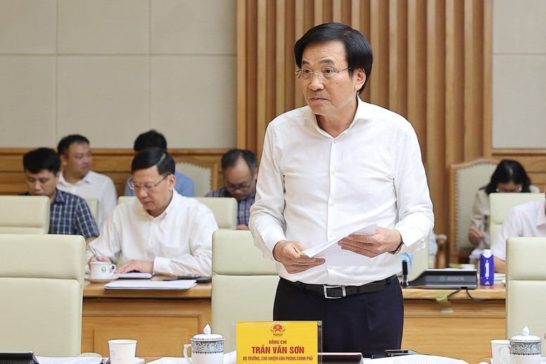 Bộ trưởng, Chủ nhiệm Văn phòng Chính phủ Trần Văn Sơn phát biểu tại Hội nghị - Ảnh: VGP/Nhật Bắc