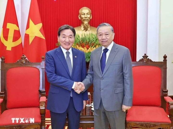 Tổng Bí thư Tô Lâm tiếp ông Park Chang Dal, Đặc phái viên của Tổng thống Hàn Quốc. (Ảnh: Thống Nhất/TTXVN).
