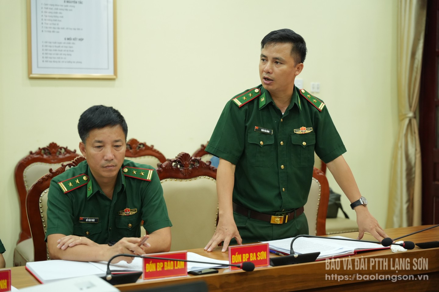 Đại diện Đồn Biên phòng Ba Sơn phát biểu tại toạ đàm