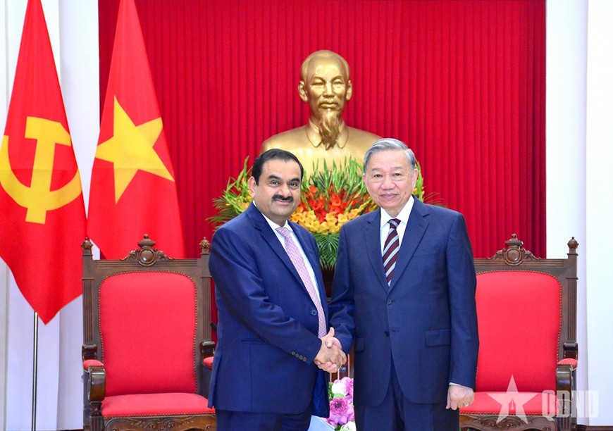 Tổng Bí thư Tô Lâm tiếp Chủ tịch Tập đoàn Adani, Ấn Độ.