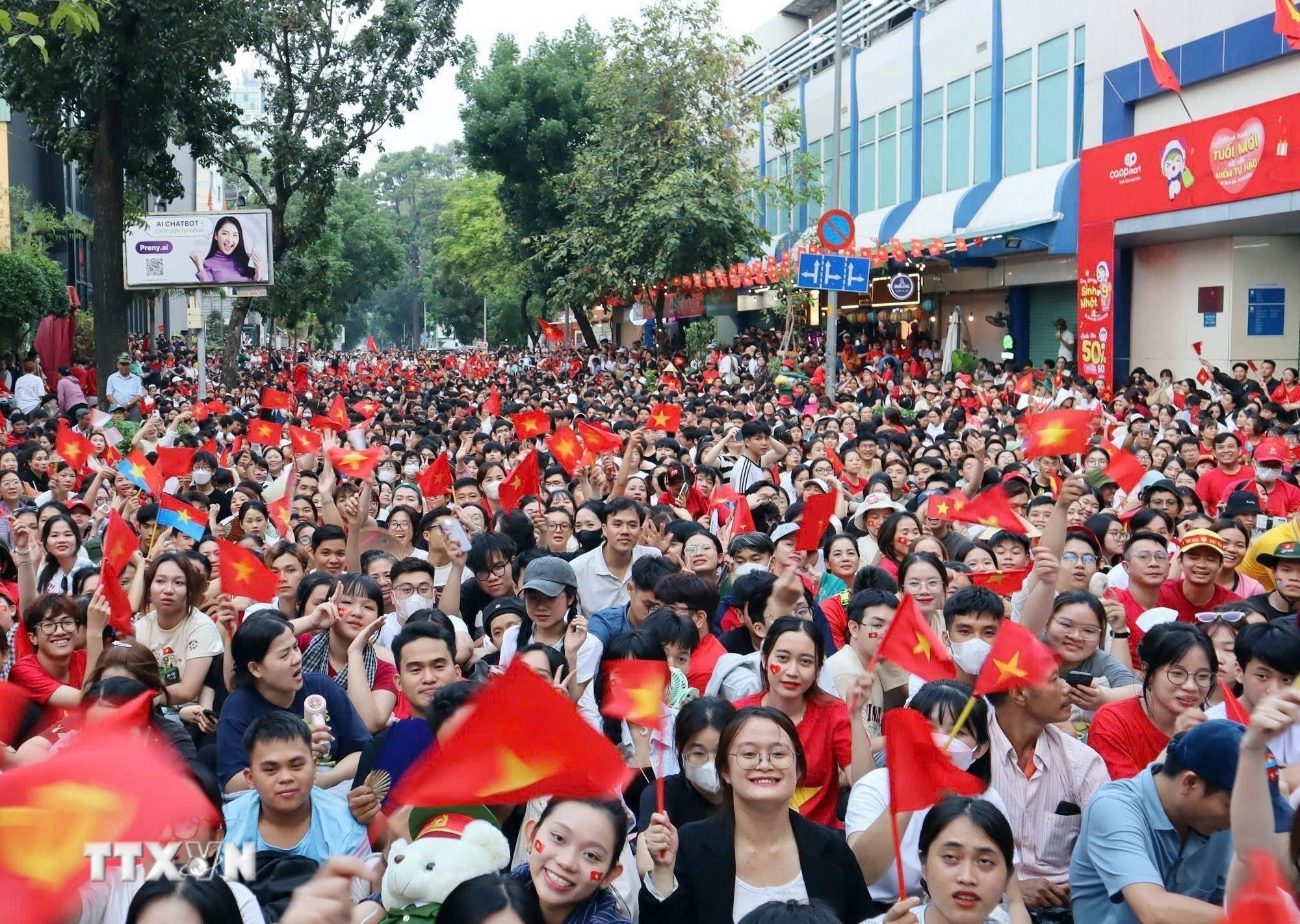 Ảnh tràn viền
