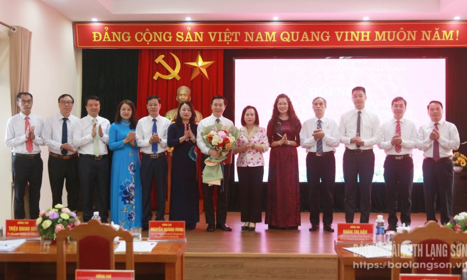 Công bố quyết định thành lập Đảng bộ MTTQ Việt Nam tỉnh và các chi bộ trực thuộc