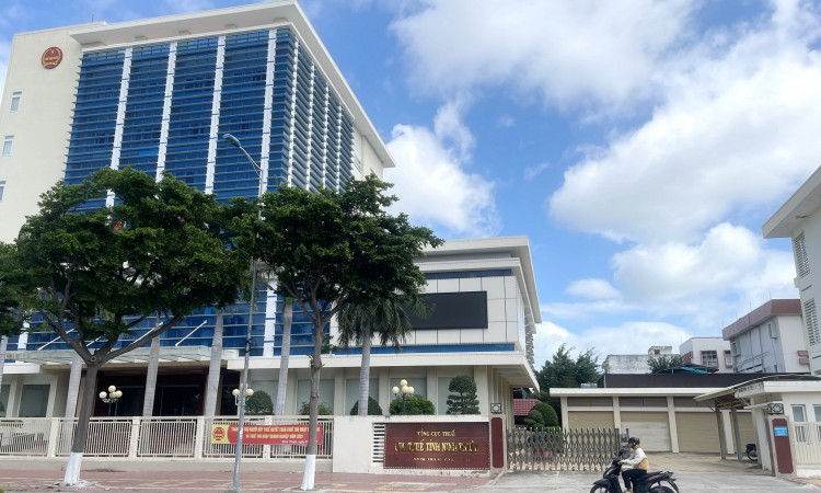 Bắt tạm giam nguyên Phó Cục trưởng Cục thuế tỉnh Ninh Thuận