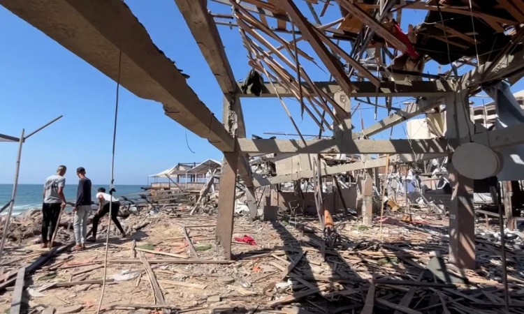 Quán cà phê ở Gaza trúng bom Israel, 39 người Palestine thiệt mạng