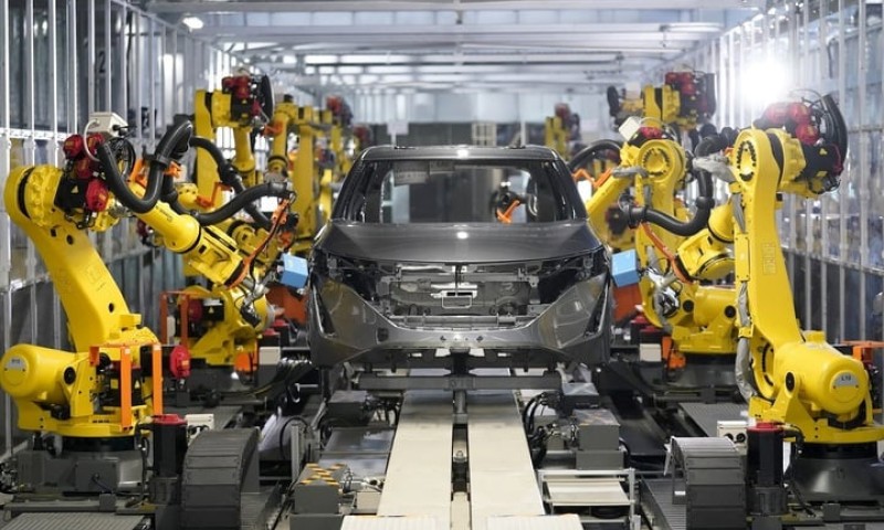 CEO Ford ủng hộ thuế nhập khẩu: Lợi ích và thách thức cho ngành ô tô Mỹ
