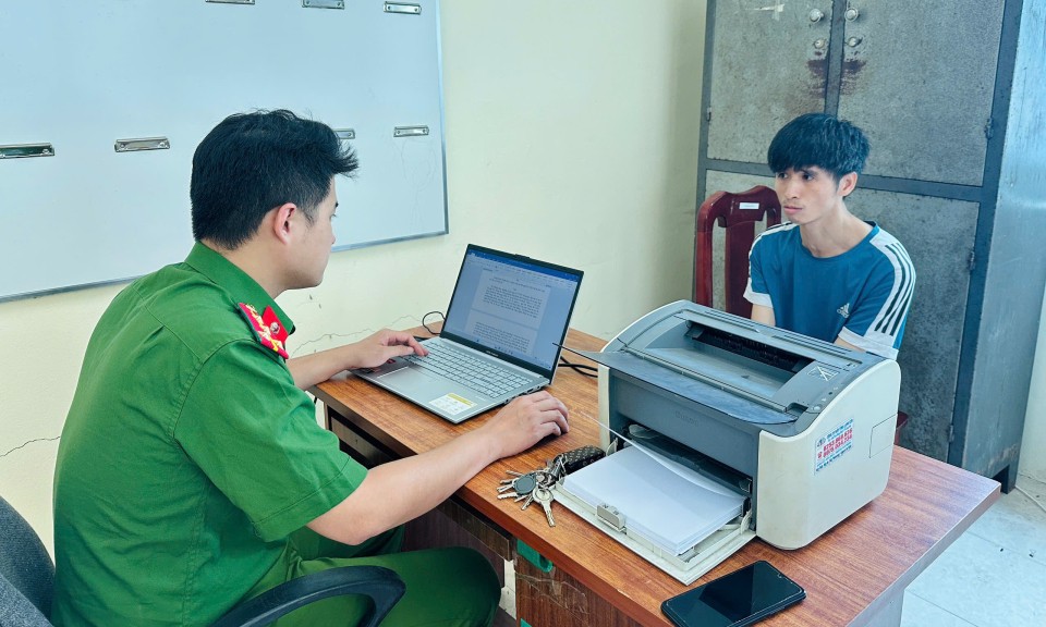Lạng Sơn: Tạm giữ hình sự 3 đối tượng, thu giữ số lượng lớn ma tuý  tổng hợp