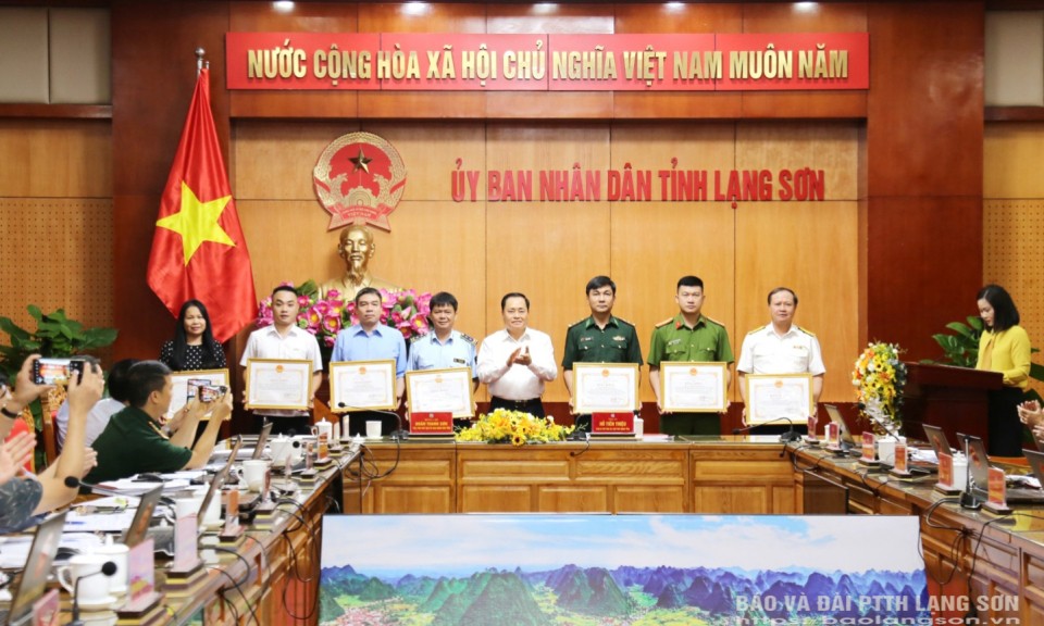 Tiếp tục thực hiện kiểm tra, kiểm soát thường xuyên, không ngừng nghỉ