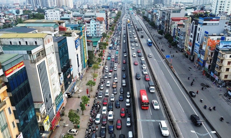 Bộ Xây dựng đề xuất áp dụng tiêu chuẩn khí thải ôtô lưu hành theo khu vực