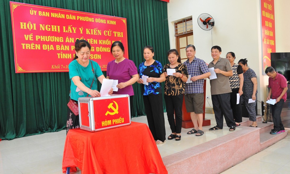 Lấy ý kiến cử tri về phương án đổi tên khối phố trên địa bàn phường Đông Kinh