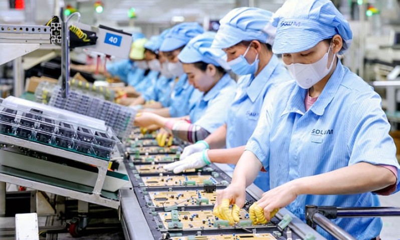 Tăng trưởng kinh tế Việt Nam cao nhất 15 năm