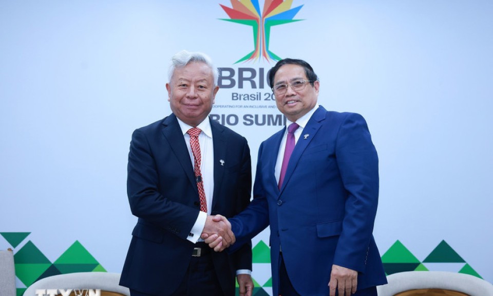 Thủ tướng đề nghị AIIB hỗ trợ các dự án phát triển hạ tầng của Việt Nam